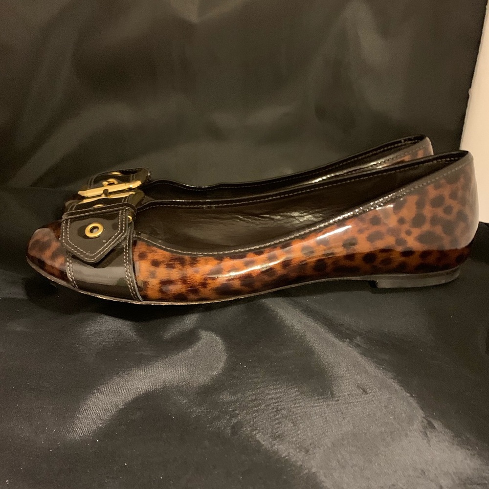 Antonio Melani Patent Animal Print Flats Sz 7.5